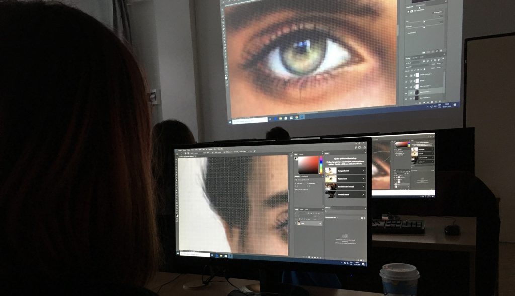 Grafika a Multimedia